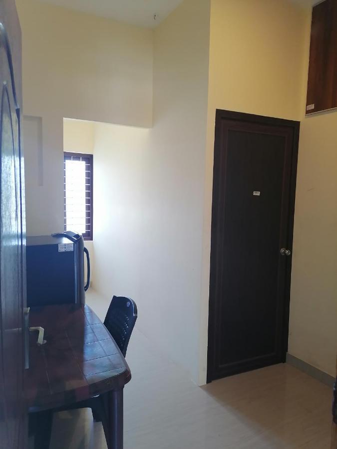Queens Residency Thrissur Dış mekan fotoğraf