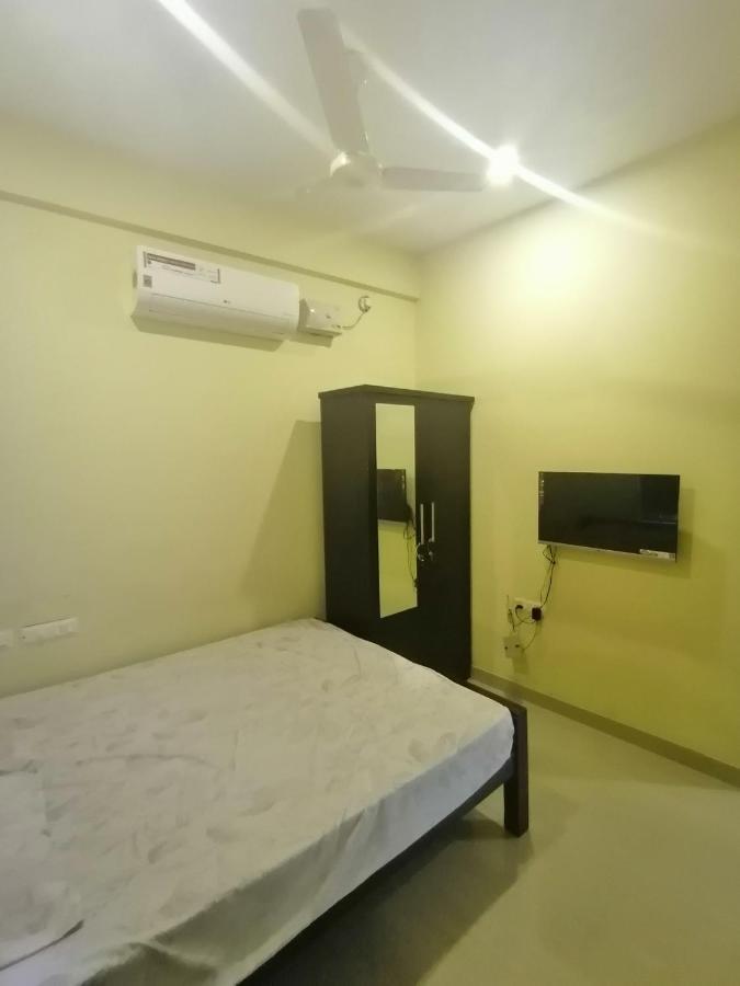 Queens Residency Thrissur Dış mekan fotoğraf