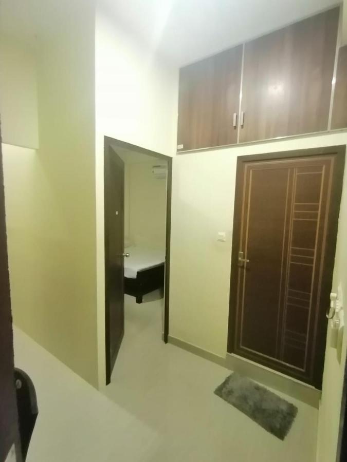 Queens Residency Thrissur Dış mekan fotoğraf