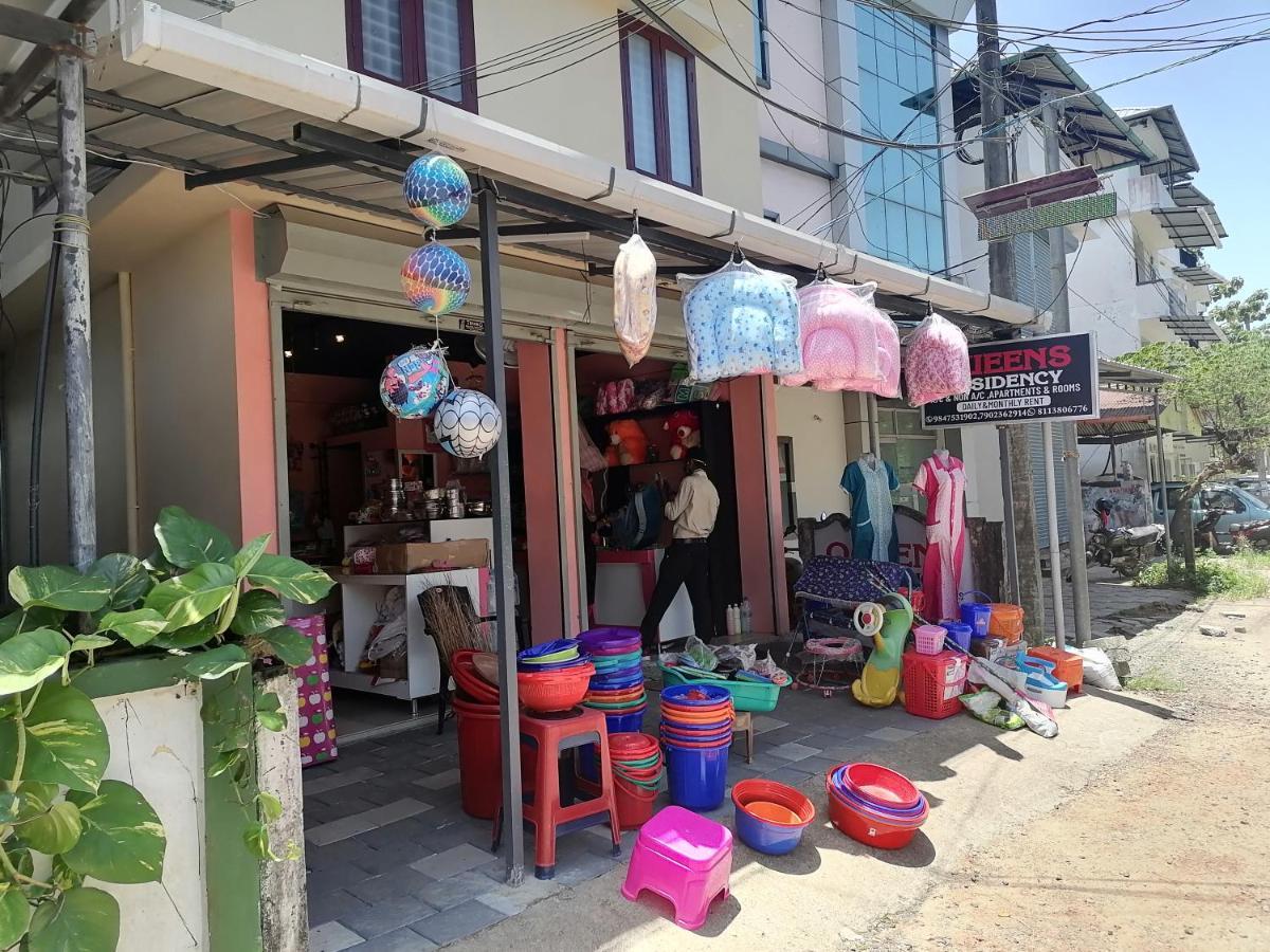 Queens Residency Thrissur Dış mekan fotoğraf