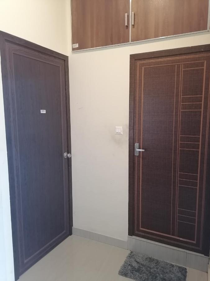 Queens Residency Thrissur Dış mekan fotoğraf